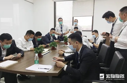 伟德BETVLCTOR1946始于英国培训现场二