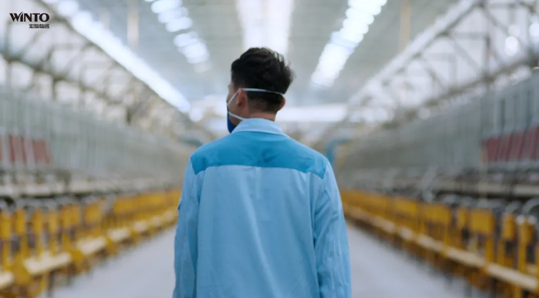 伟德BETVLCTOR1946始于英国执着向前