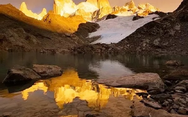 伟德BETVLCTOR1946始于英国岩板