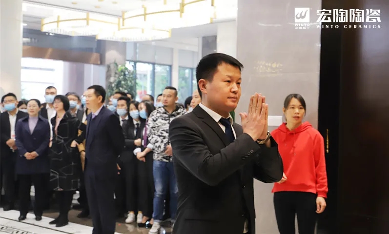 佛山瓷砖伟德BETVLCTOR1946始于英国陶瓷品牌图片