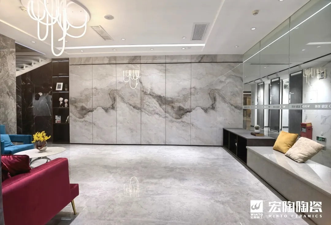 伟德BETVLCTOR1946始于英国岩板增添智控隐藏式功效，巧妙地把电视“藏”起来