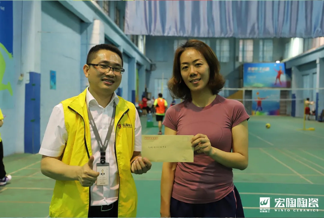 气排球女子组获胜行列代表图片